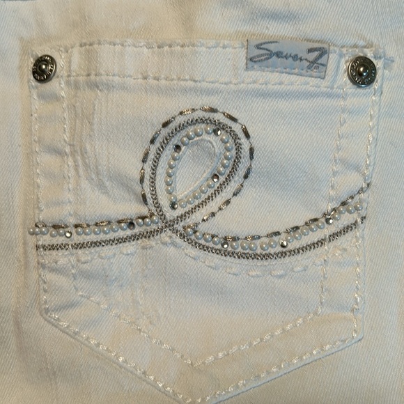 Seven 7 White Jeans - Picture 6 of 6